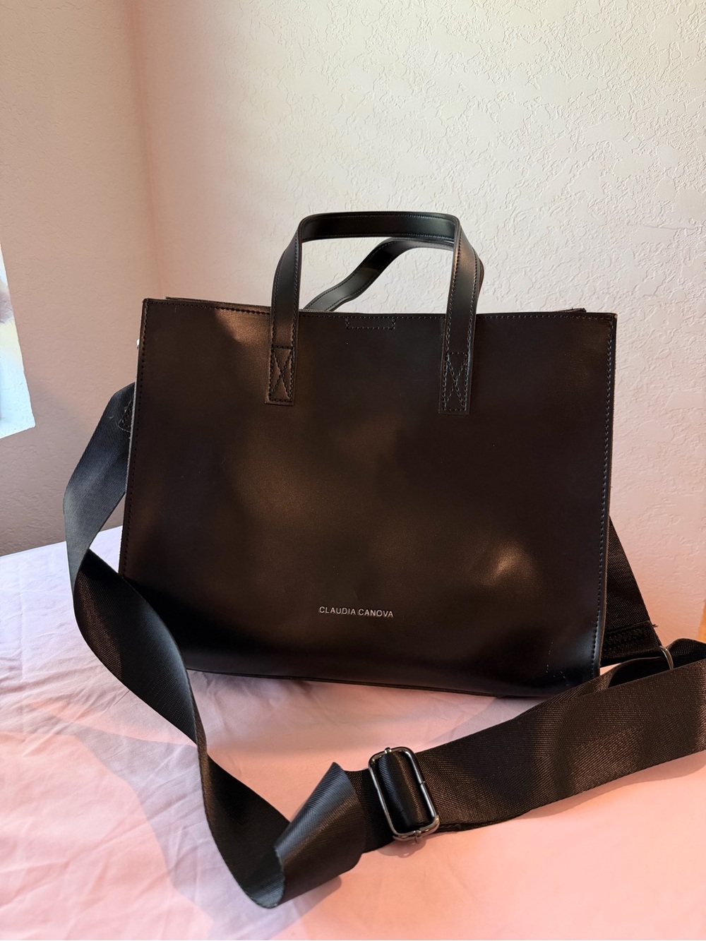 Claudia Canova | Black Leather Tote Bag with Crossbody Strap